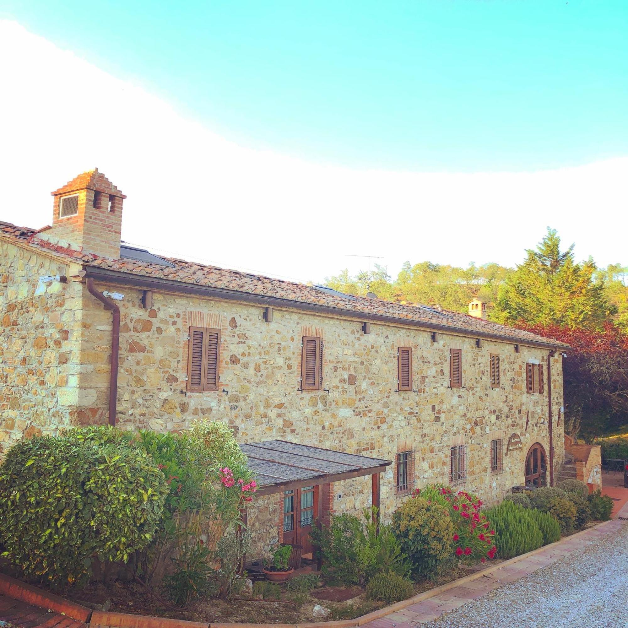 فندق Locanda La Casina Di Lilliano كاستيلّينا إنْ كْيانت المظهر الخارجي الصورة